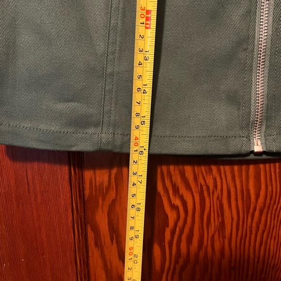 Blue Rain Women’s Dark Green Zip Up Mini Skirt Size Small - Picture 4 of 4